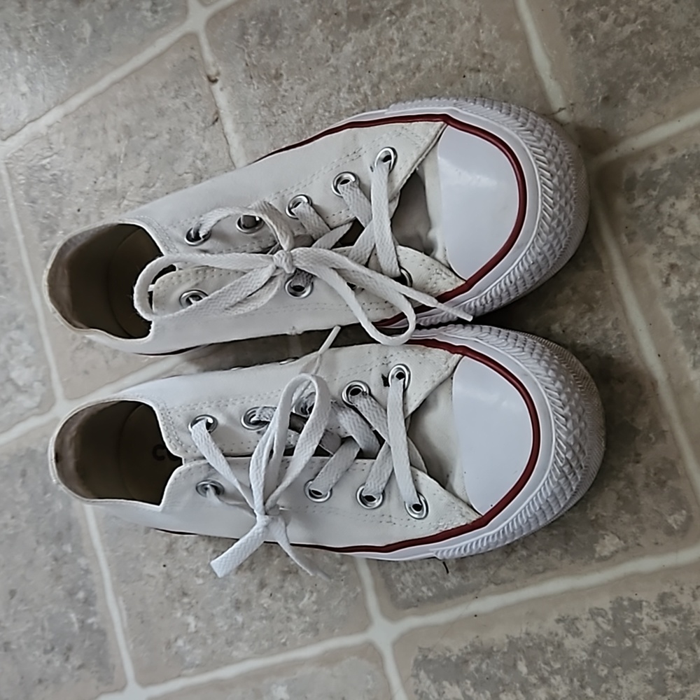 Converse shoes